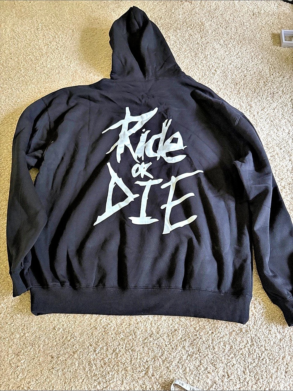 Black Graphic Hoodie Size XL